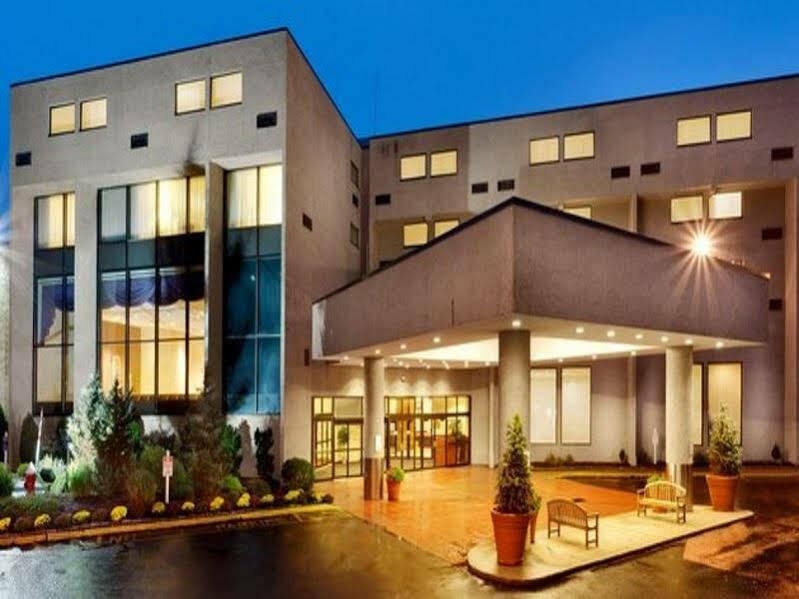 Red Lion Hotel 克伦威尔 外观 照片